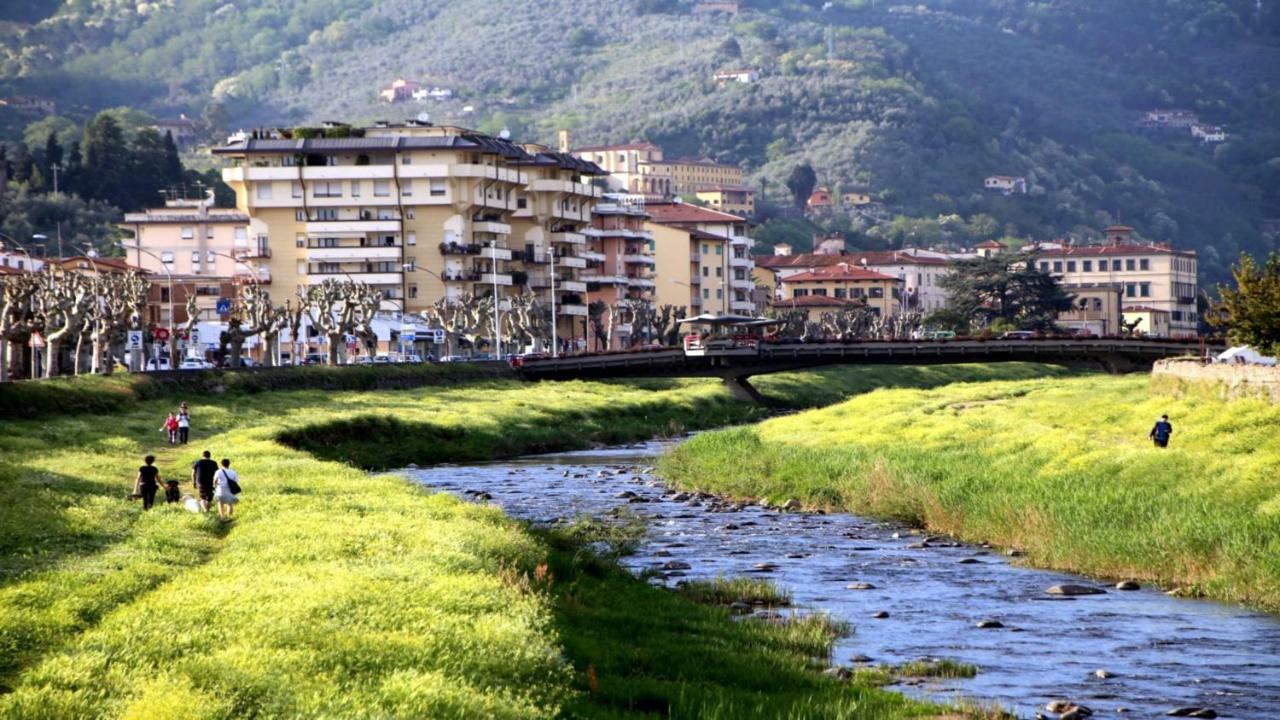 Casa Vacanza Ilia Pescia Exterior foto