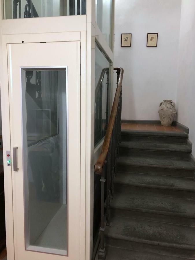 Casa Vacanza Ilia Pescia Exterior foto